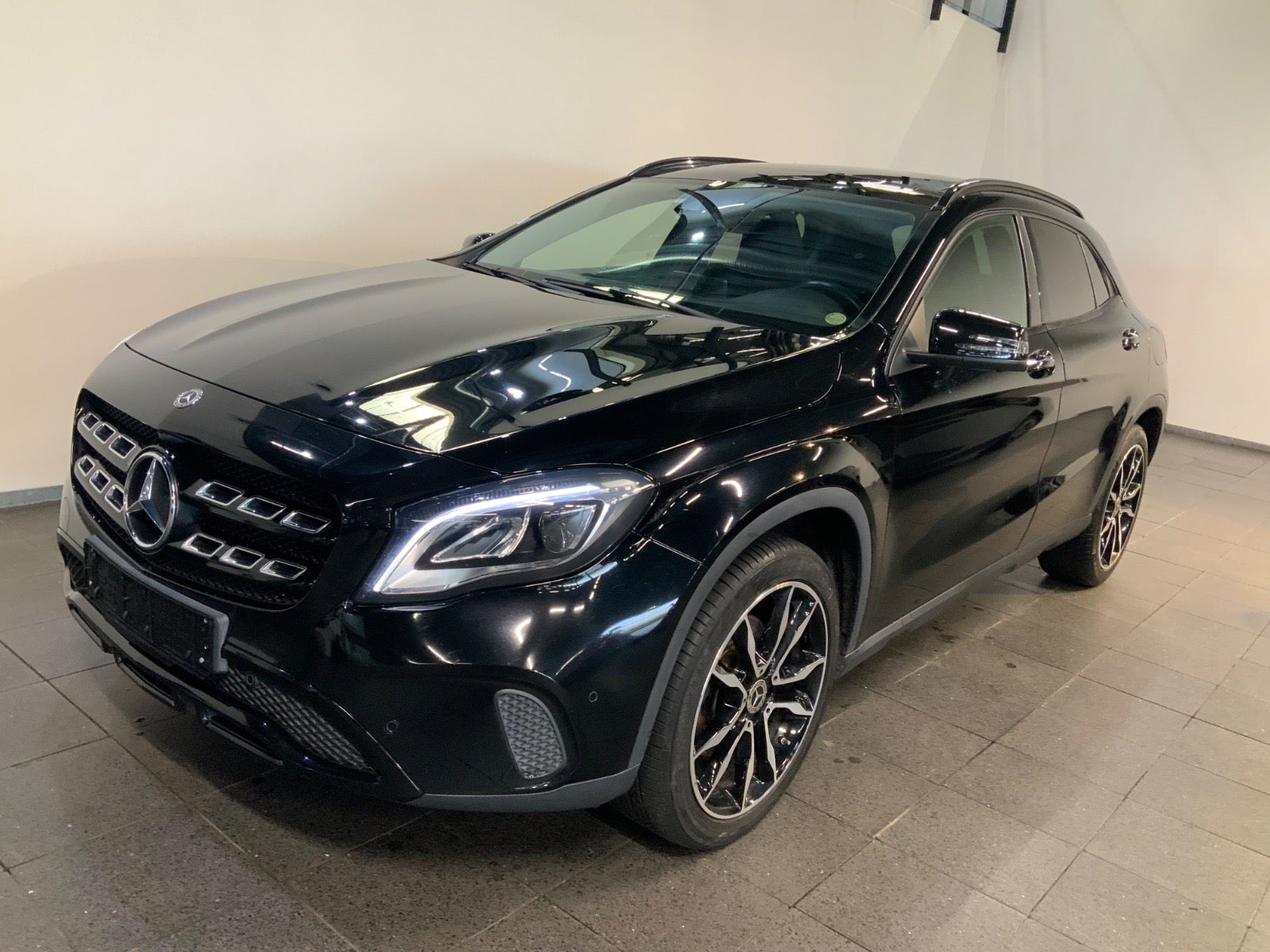 Mercedes-Benz GLA 250