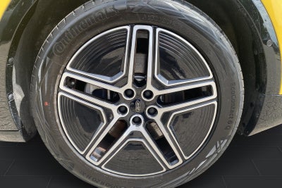 Ford Capri Premium Extended Range AWD