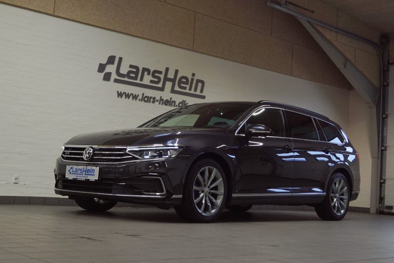 VW Passat GTE Variant DSG