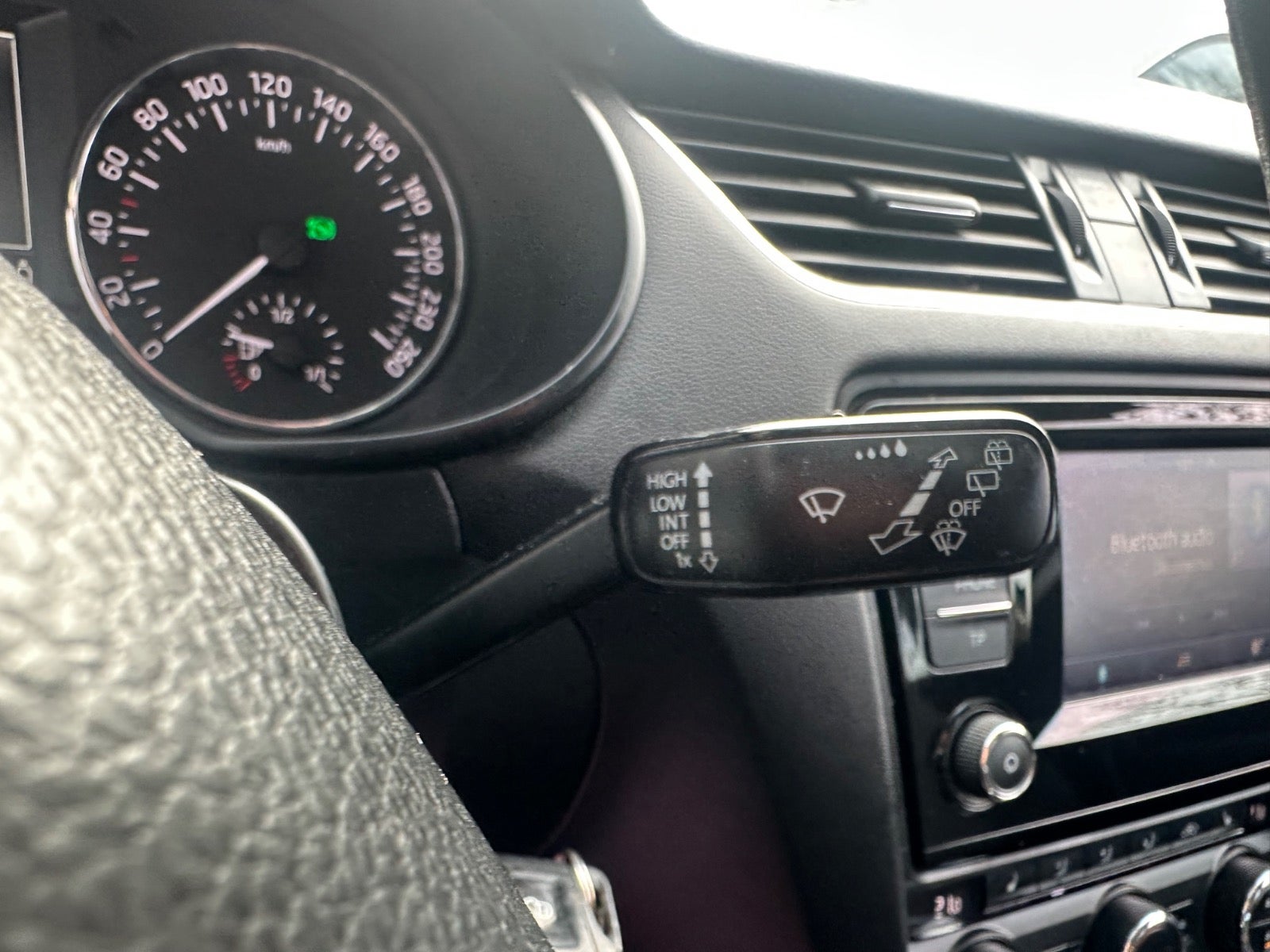 Skoda Octavia TDi 150 Elegance Combi DSG