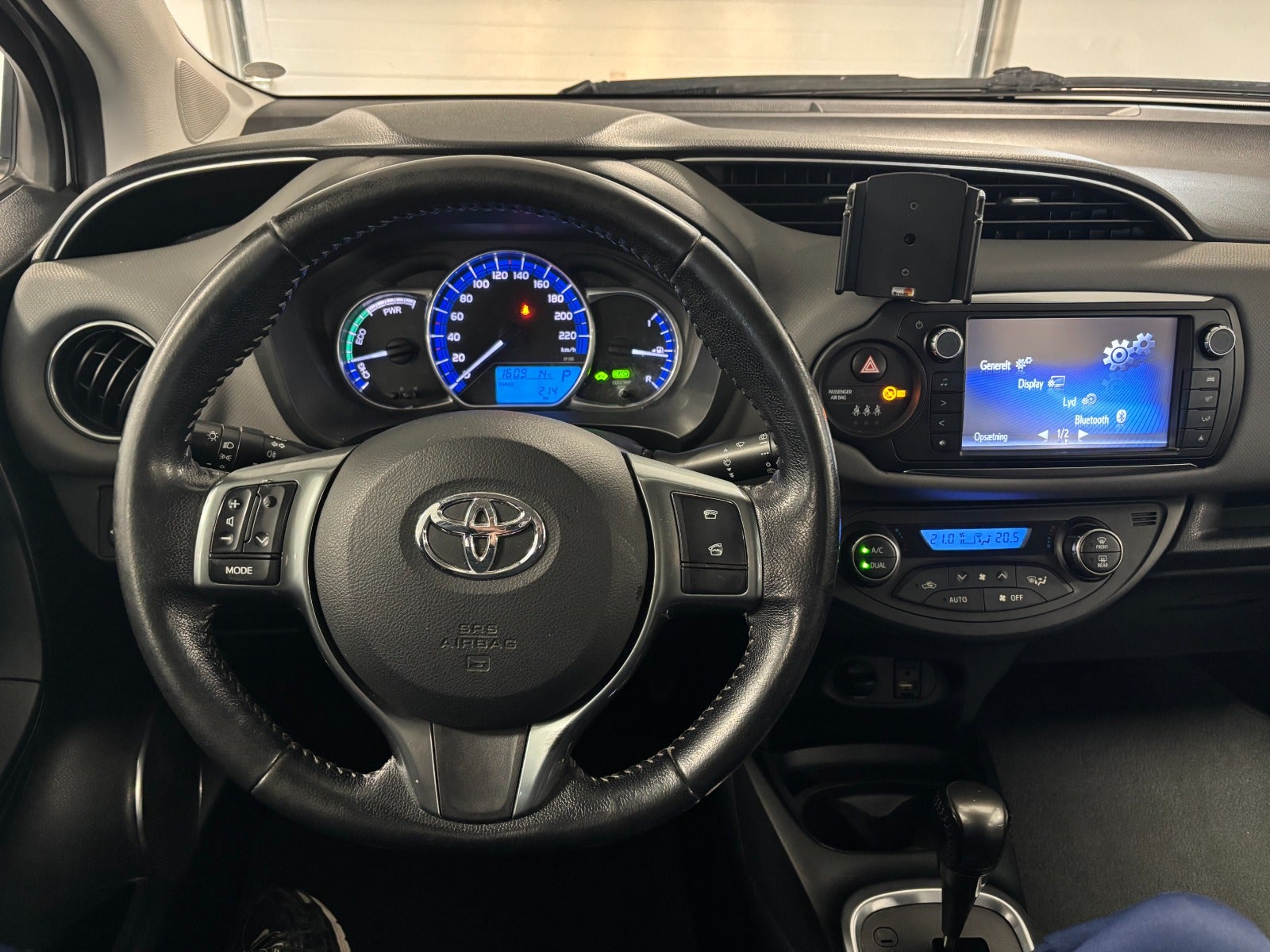 Toyota Yaris Hybrid H2 e-CVT