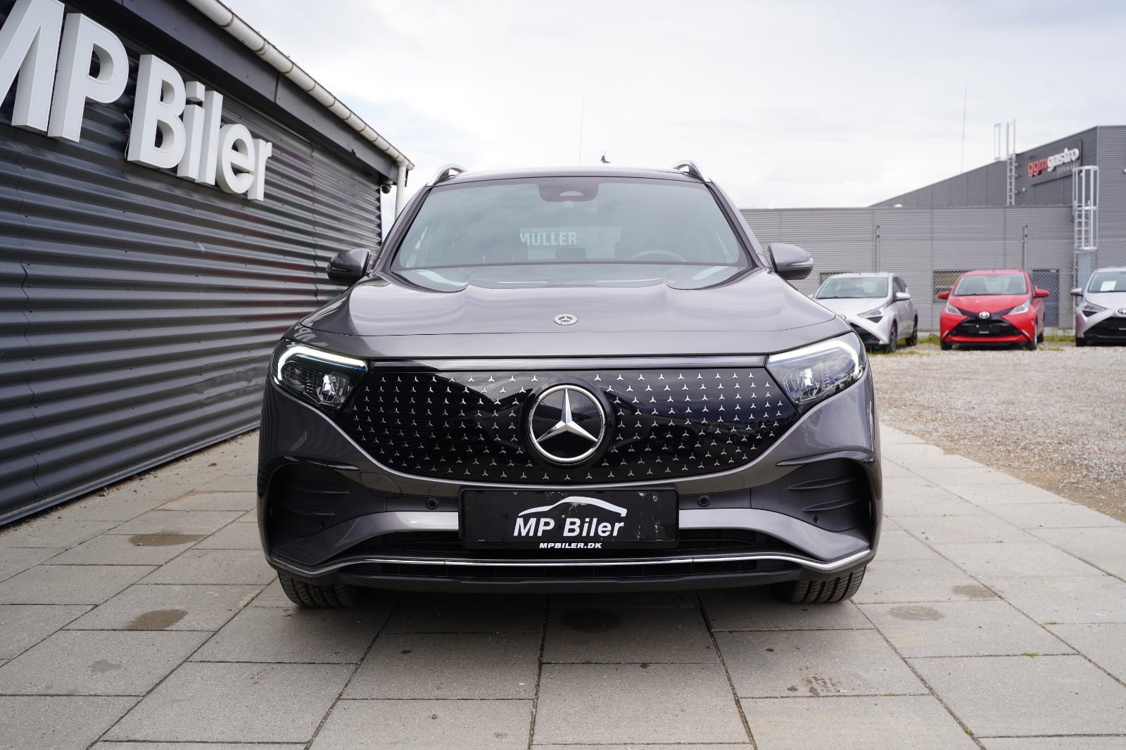 Billede af Mercedes EQB300  AMG Line 4Matic