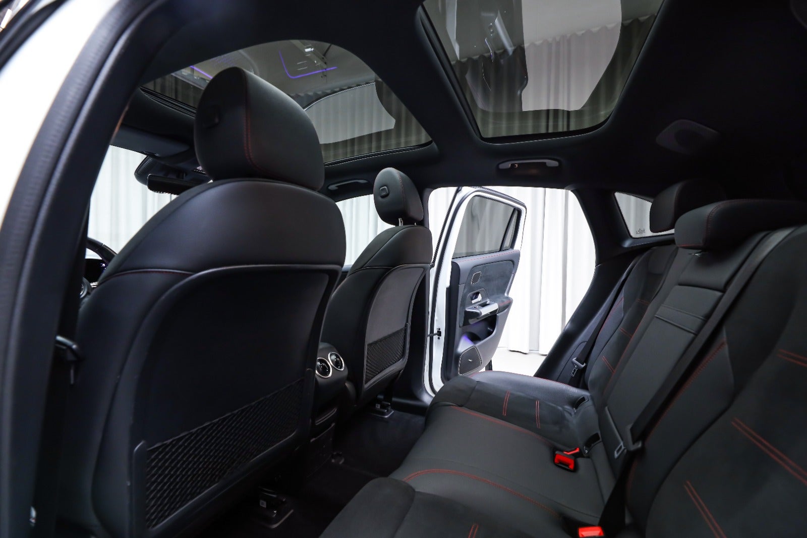 Mercedes-Benz EQA 250+ (5/8)