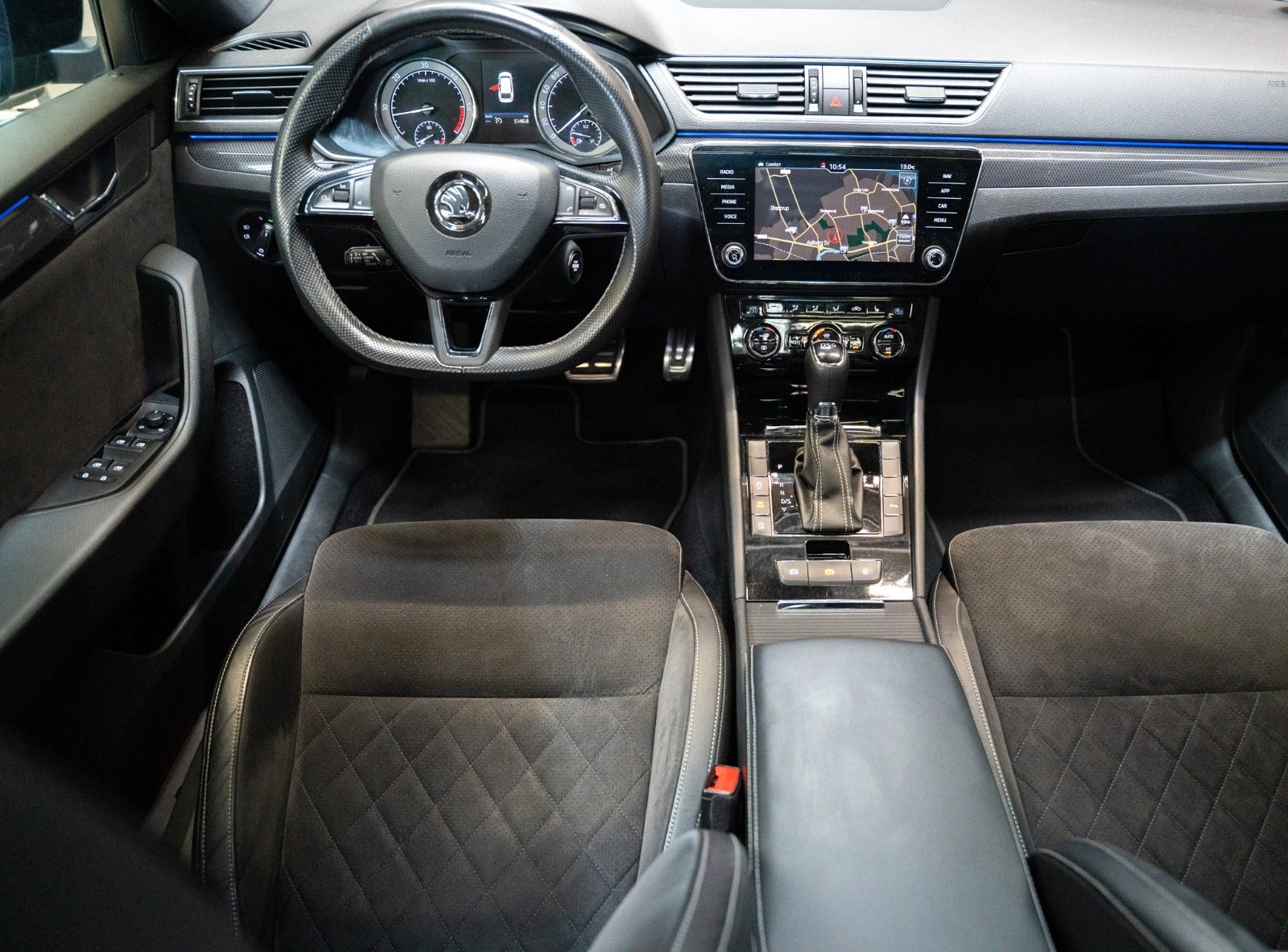 Billede af Skoda Superb 2,0 TDi 190 Sportline Combi DSG