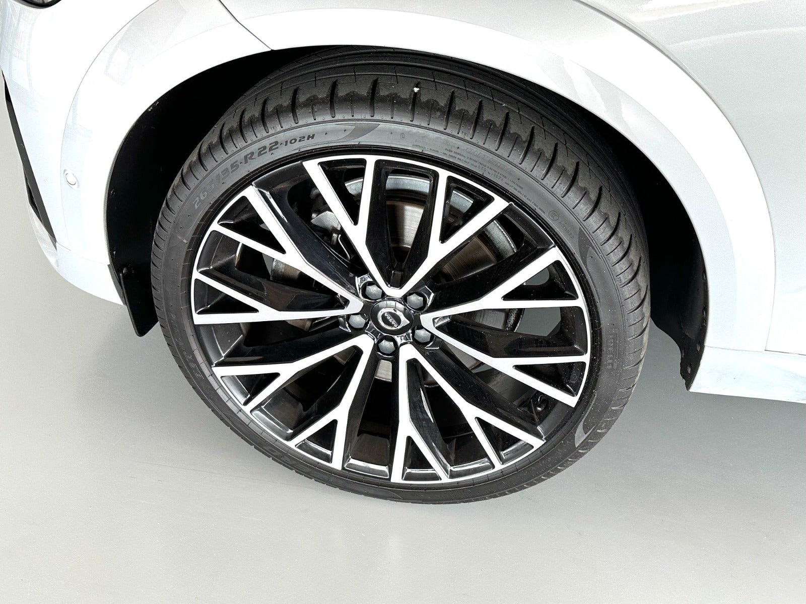 Billede af Volvo XC60 2,0 B4 197 R-Design aut.
