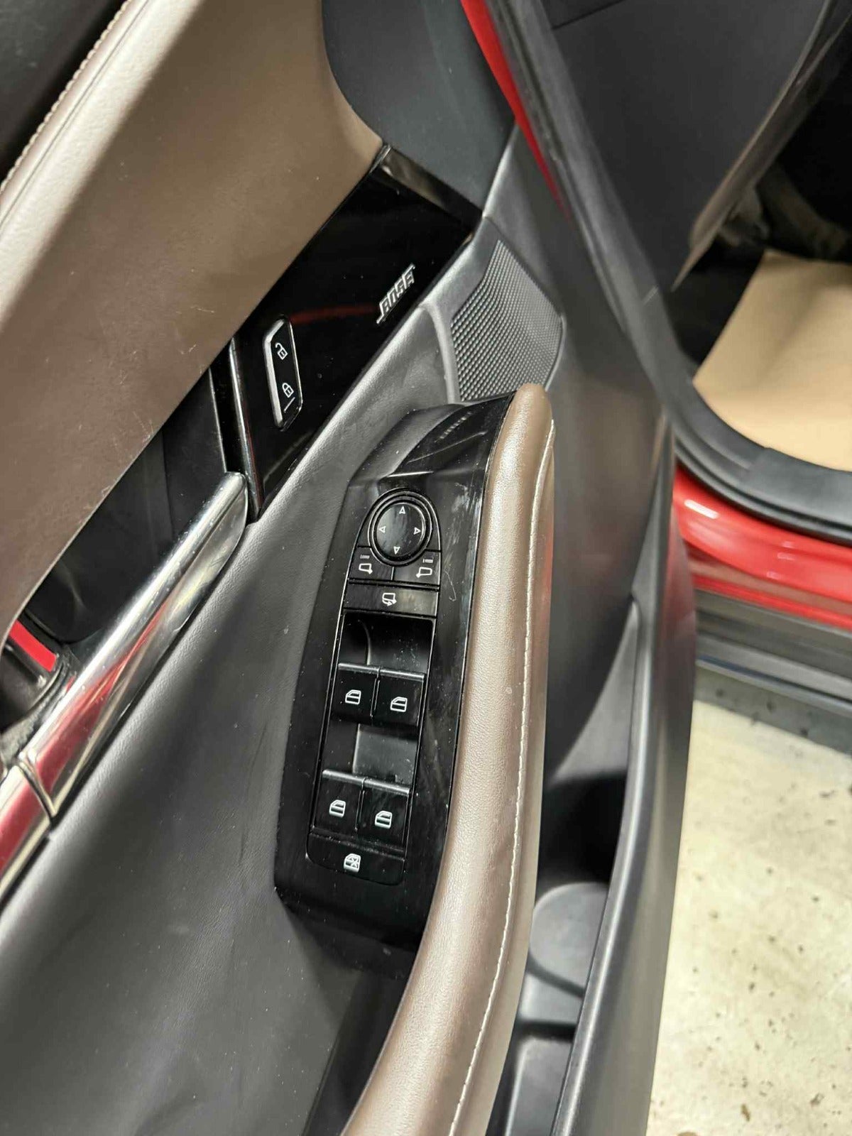 Billede af Mazda CX-30 2,0 e-SkyActiv-G 150 Cosmo Tech aut.
