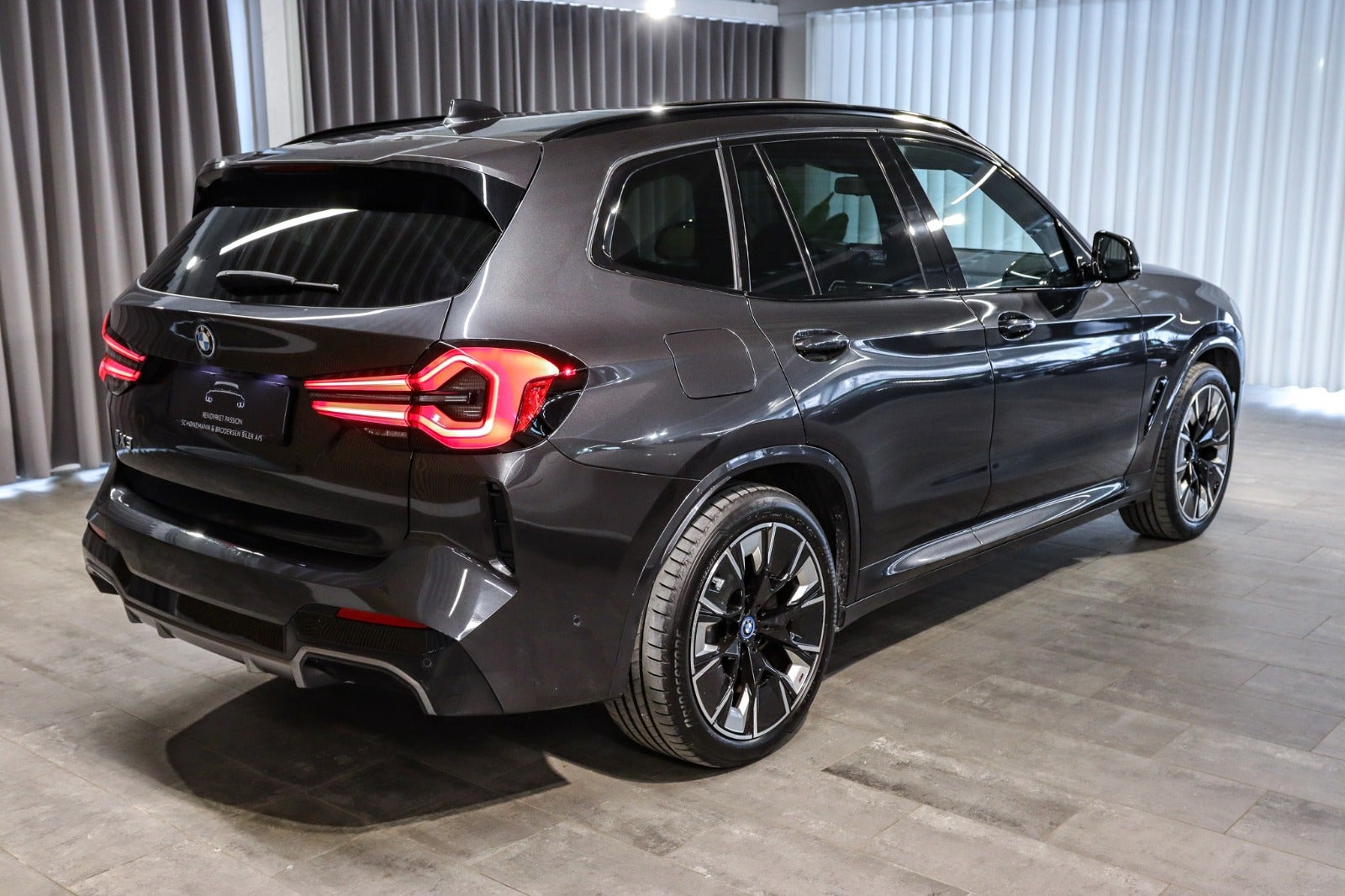 Billede af BMW iX3 Charged Plus M-Sport