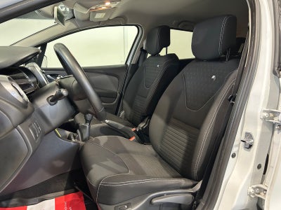 Renault Clio IV TCe 90 Limited Sport Tourer