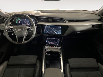 Audi e-tron S-line quattro Van
