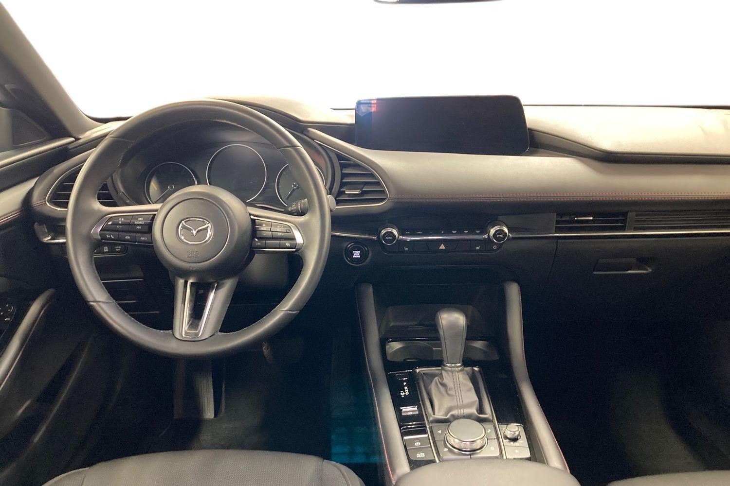 Billede af Mazda 3 2,0 e-SkyActiv-G 150 Homura aut.