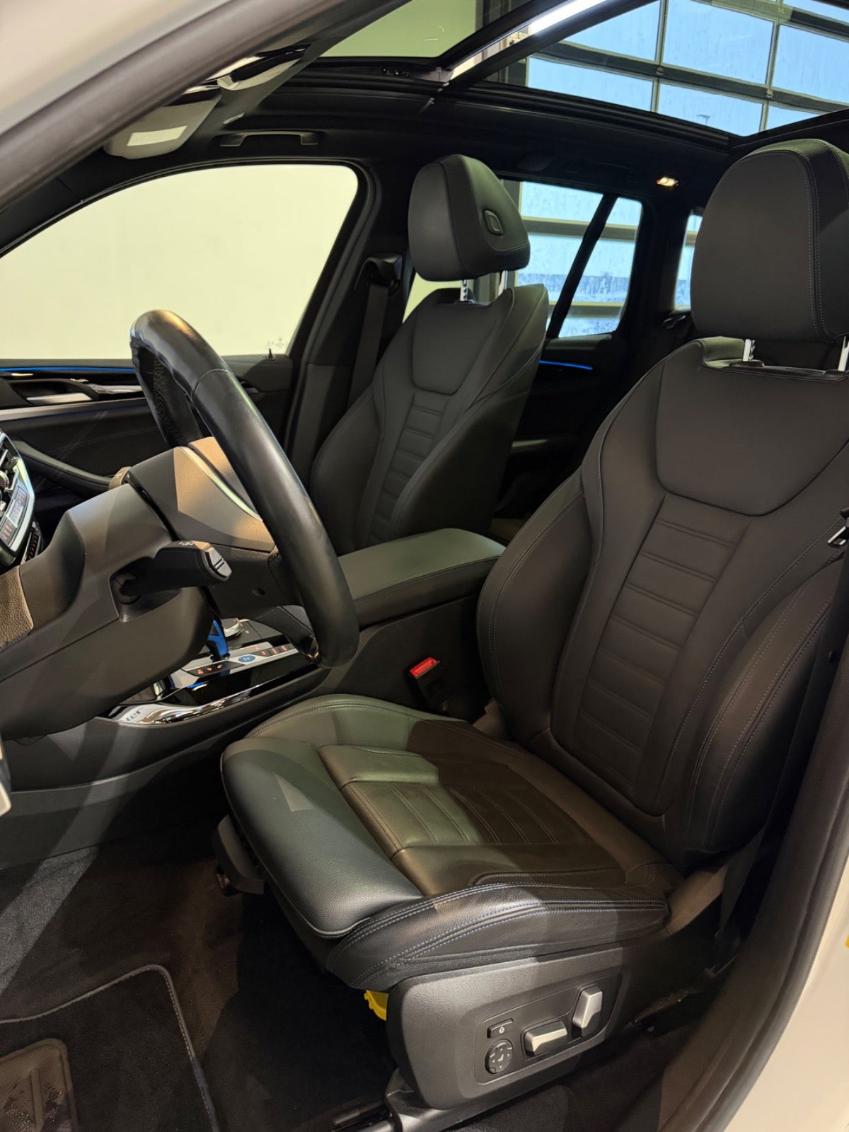 BMW iX3 Charged Plus M-Sport