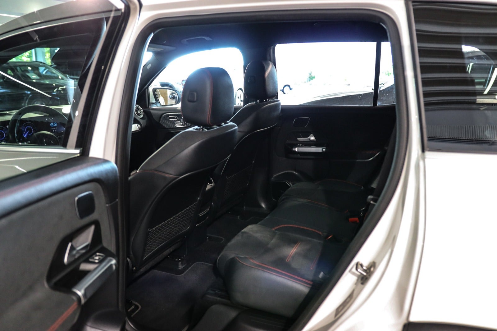 Billede af Mercedes EQB300  AMG Premium 4Matic