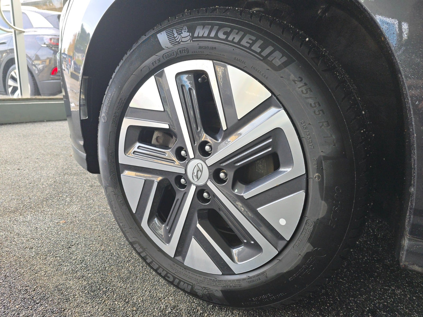 Hyundai Kona EV Trend