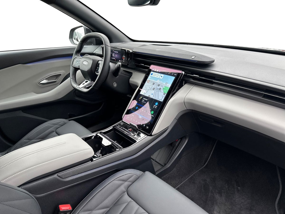 Ford Capri Premium Extended Range billede 10