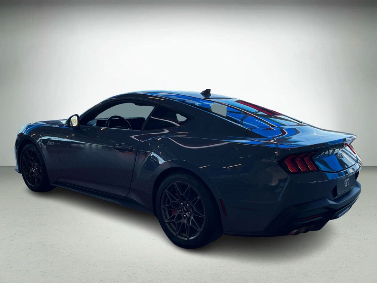 Ford Mustang V8 GT Coupé billede 4