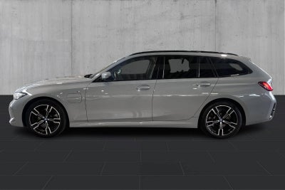 BMW 320e Touring M-Sport aut. - 1
