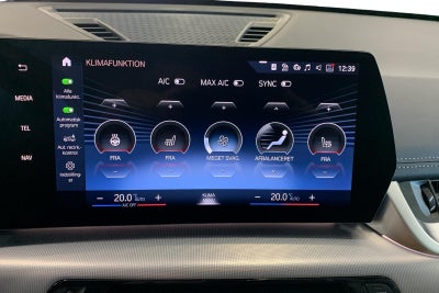 BMW iX1 xDrive30 X-Line