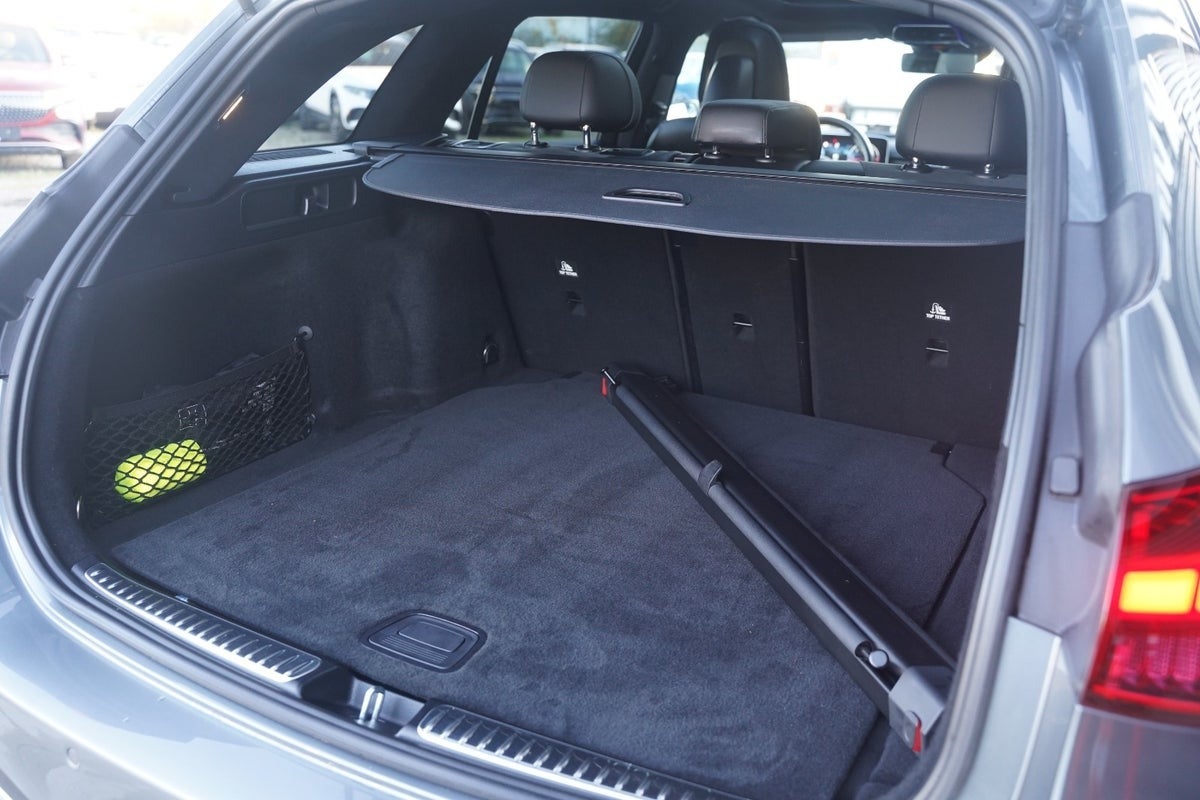 Billede af Mercedes C300 d 2,0 AMG Premium stc. aut.