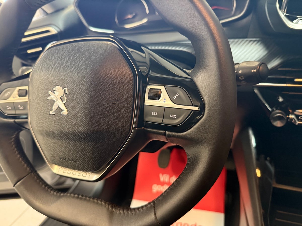 Peugeot 2008 PureTech 100 Active Pack