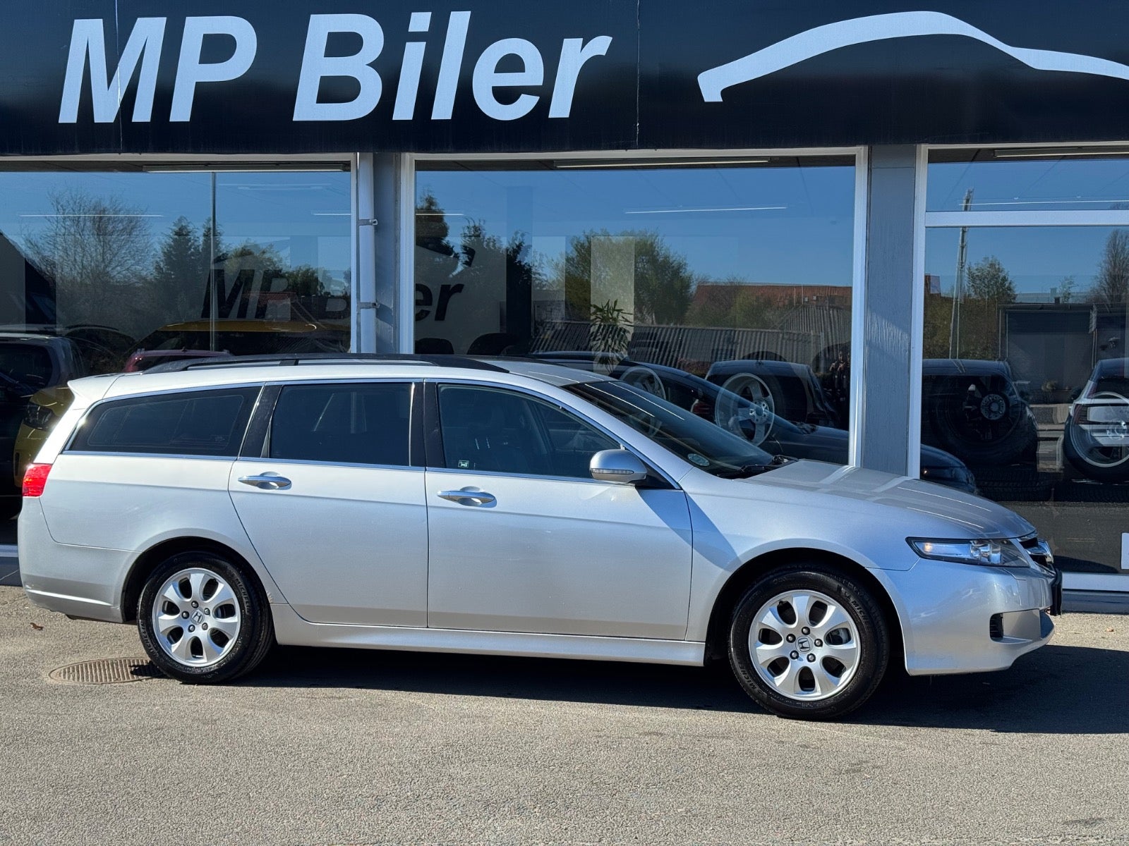 Billede af Honda Accord 2,0i Comfort Tourer