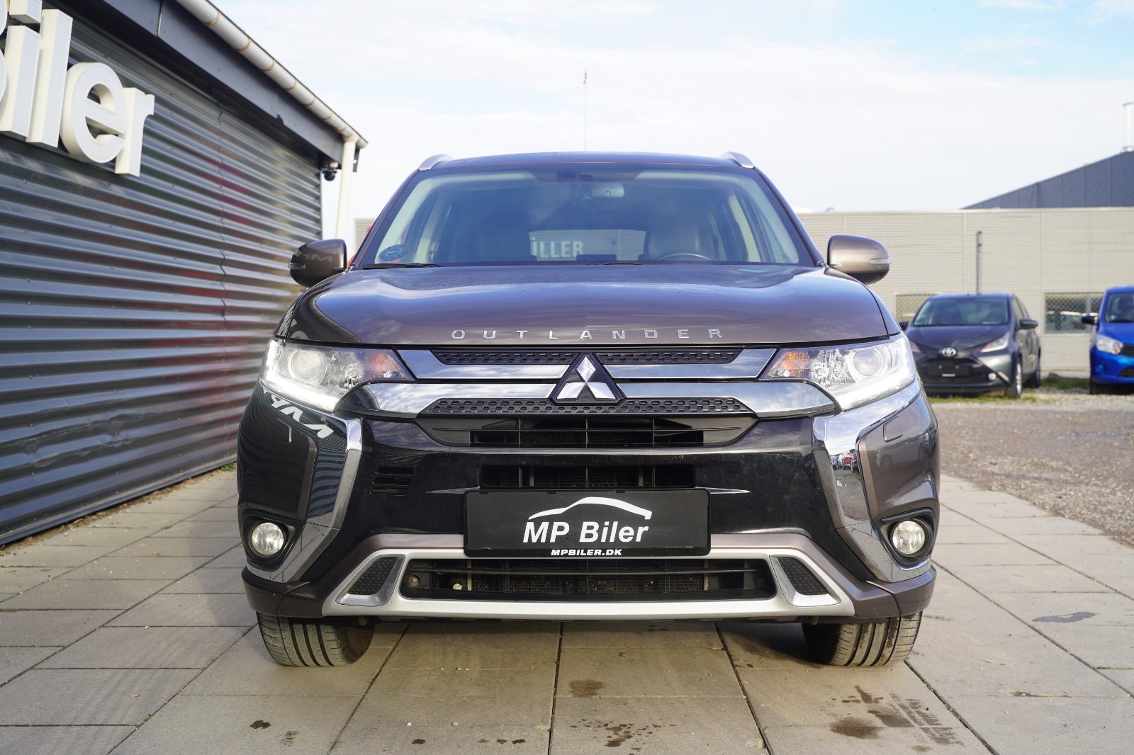 Billede af Mitsubishi Outlander 2,4 PHEV Invite CVT 4WD