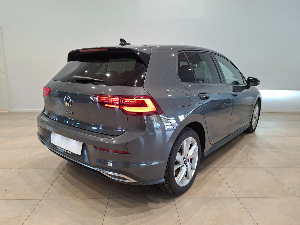 VW Golf VIII, Billede 2