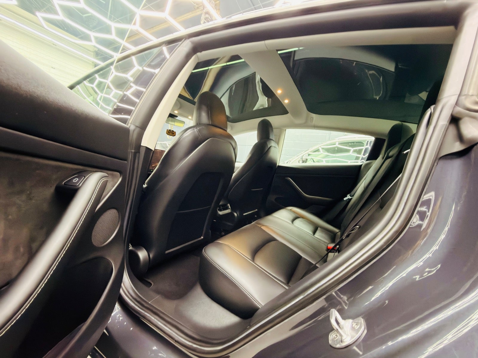 Billede af Tesla Model 3 Long Range AWD
