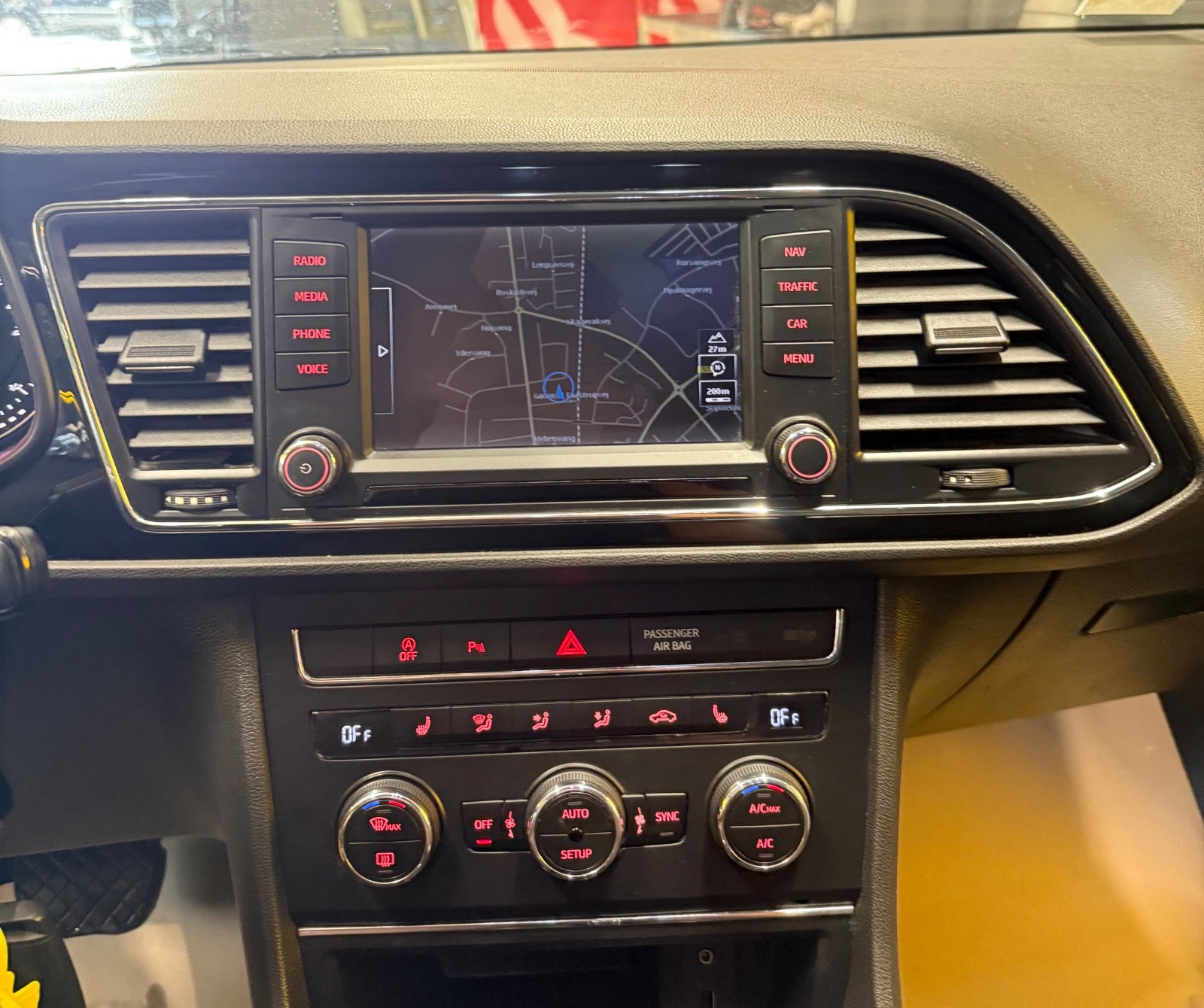 Billede af Seat Leon 1,6 TDi 110 Style ST DSG