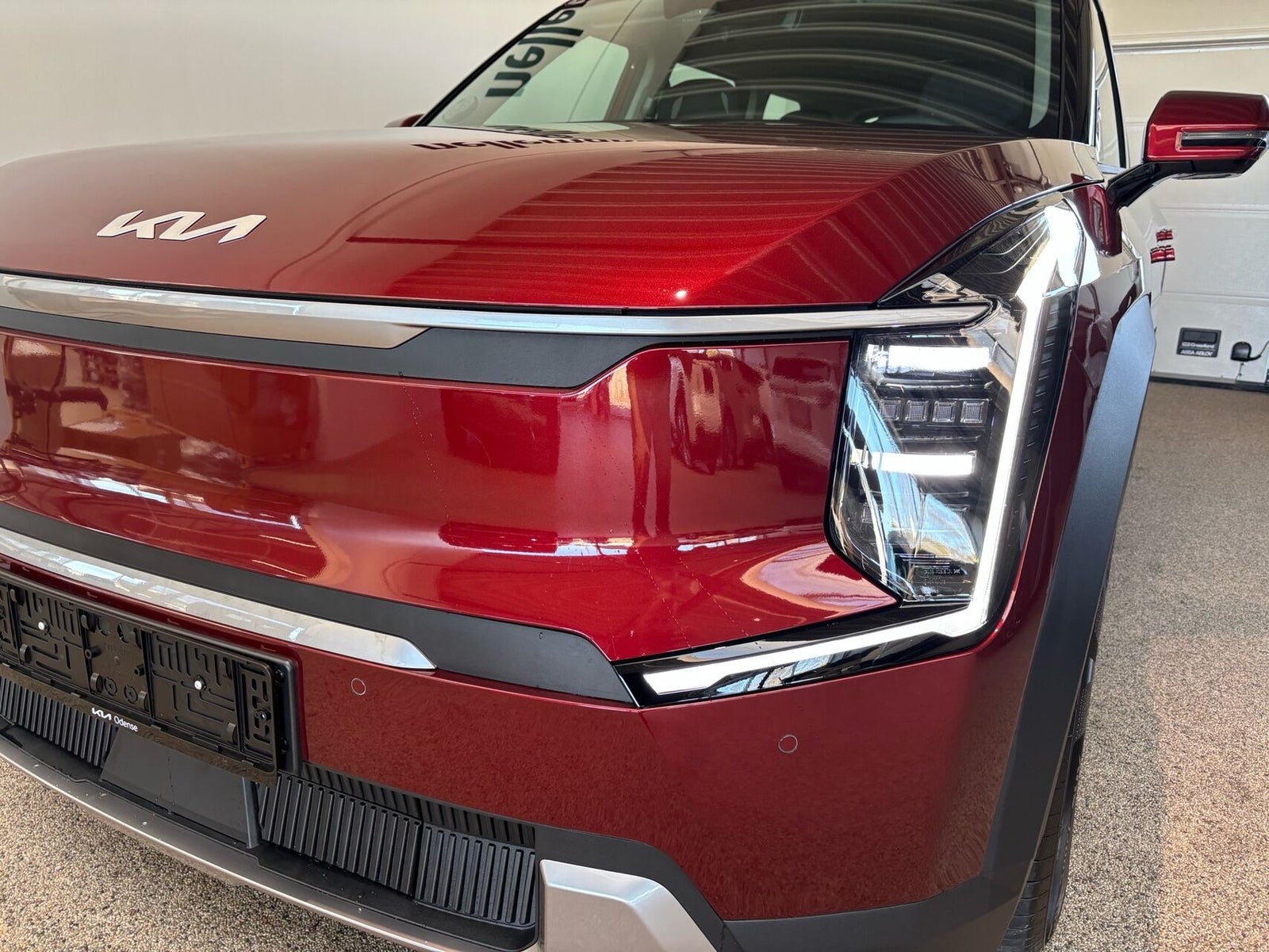 Kia EV9 Standard Range Upgrade RWD 7prs