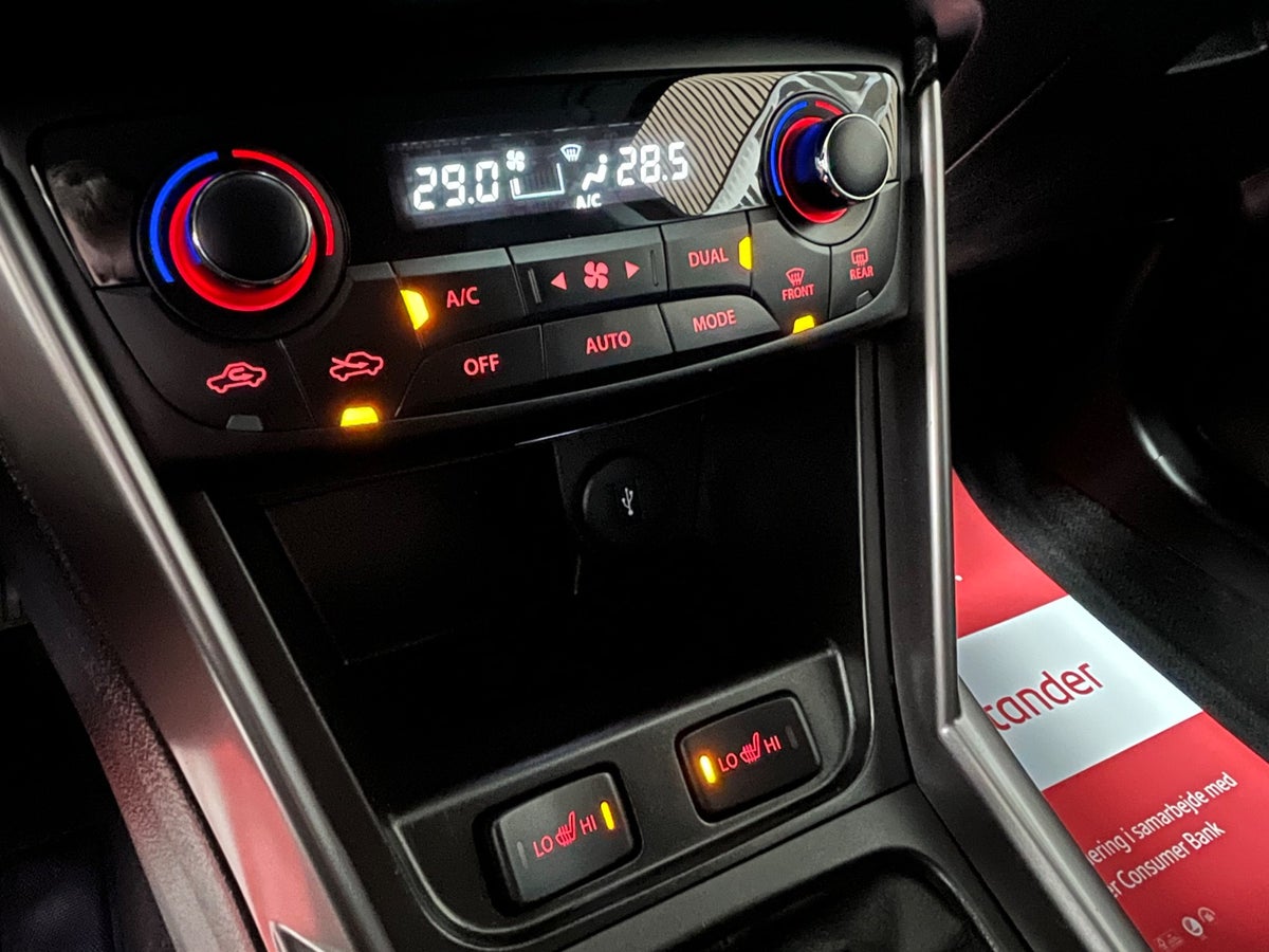 Suzuki S-Cross mHybrid Active