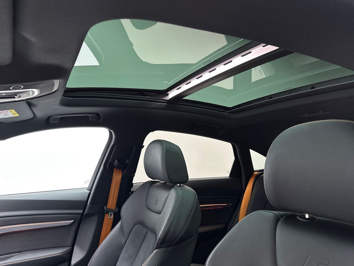 Audi e-tron S-line Sportback quattro billede 18
