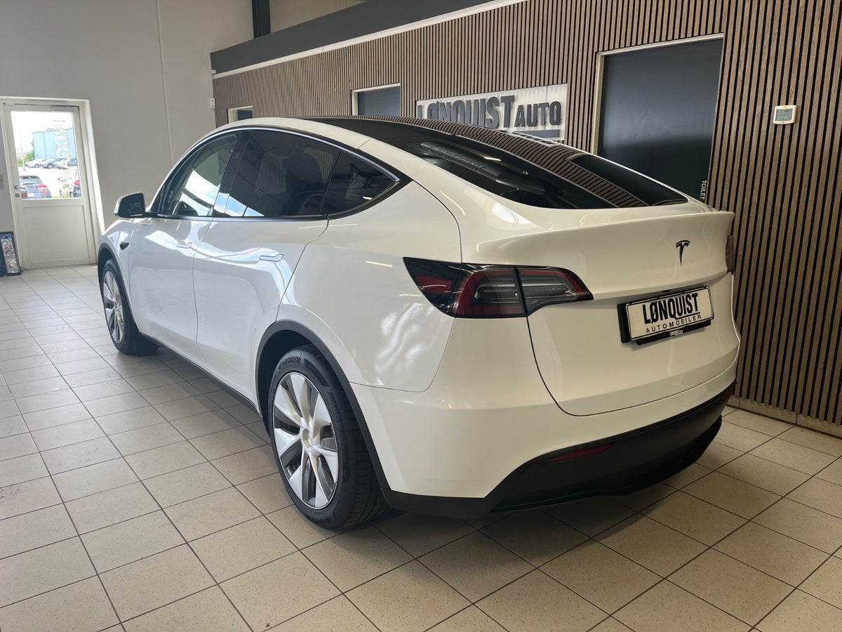 Tesla Model Y Long Range RWD