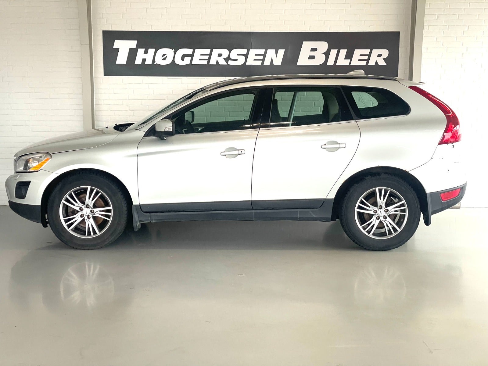 Billede af Volvo XC60 2,4 D5 163 Summun aut. AWD Van