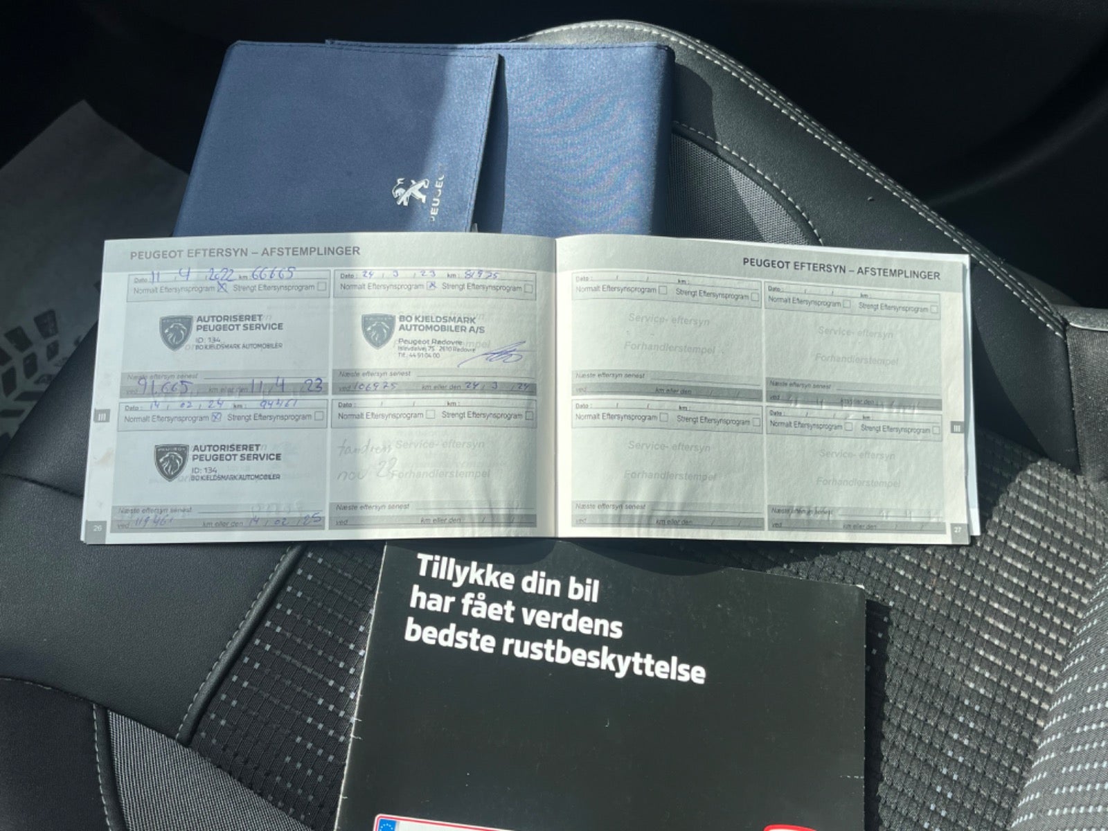 Billede af Peugeot 2008 1,2 PureTech 130 Allure Sky