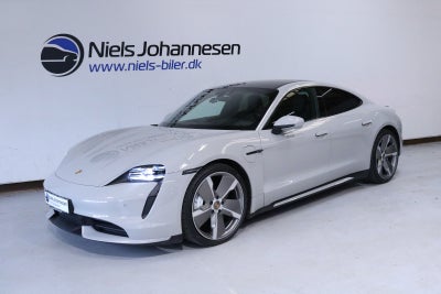 Porsche Taycan Turbo  Performance+  4d