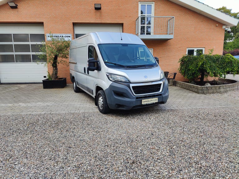 Peugeot Boxer 330 BlueHDi 163 L2H1 Premium