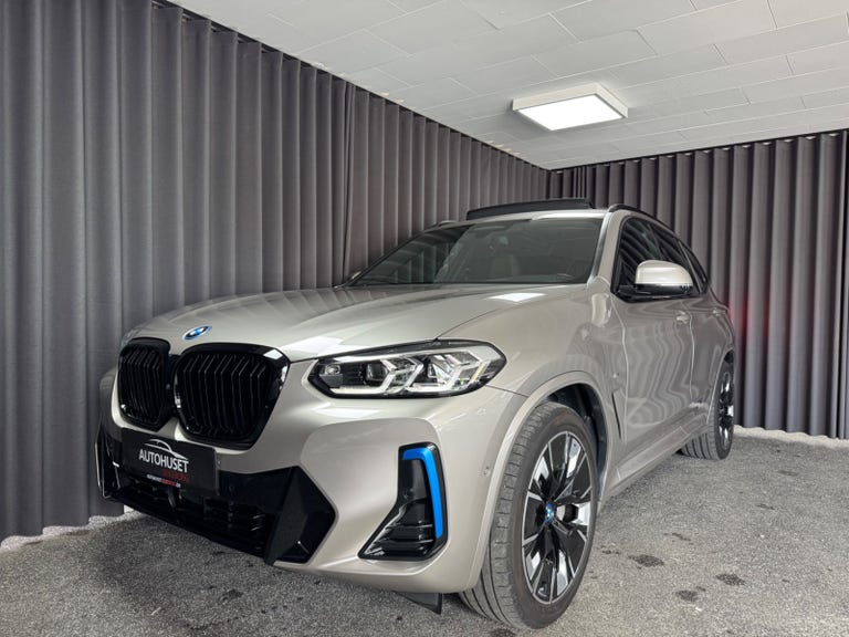 BMW iX3 Charged Plus M-Sport