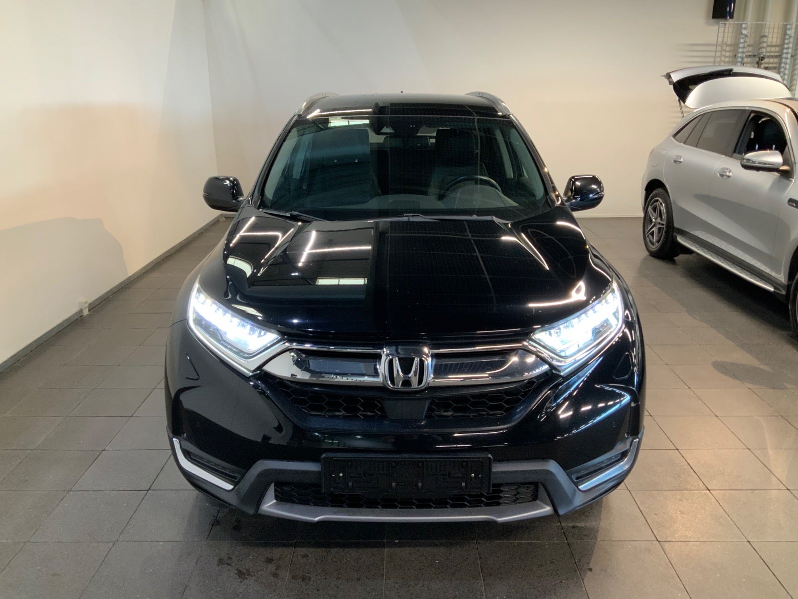 Honda CR-V (2/8)