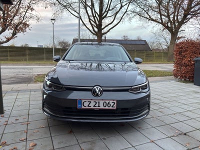 VW Golf VIII 1,4 eHybrid DSG 5d
