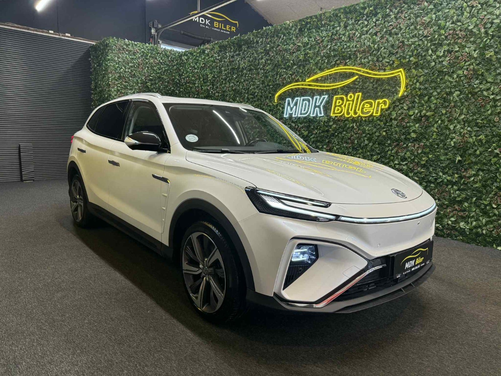 Billede af MG Marvel R Luxury