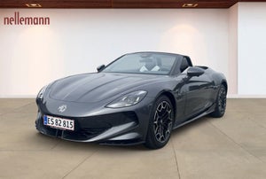 MG Cyberster Trophy Long Range