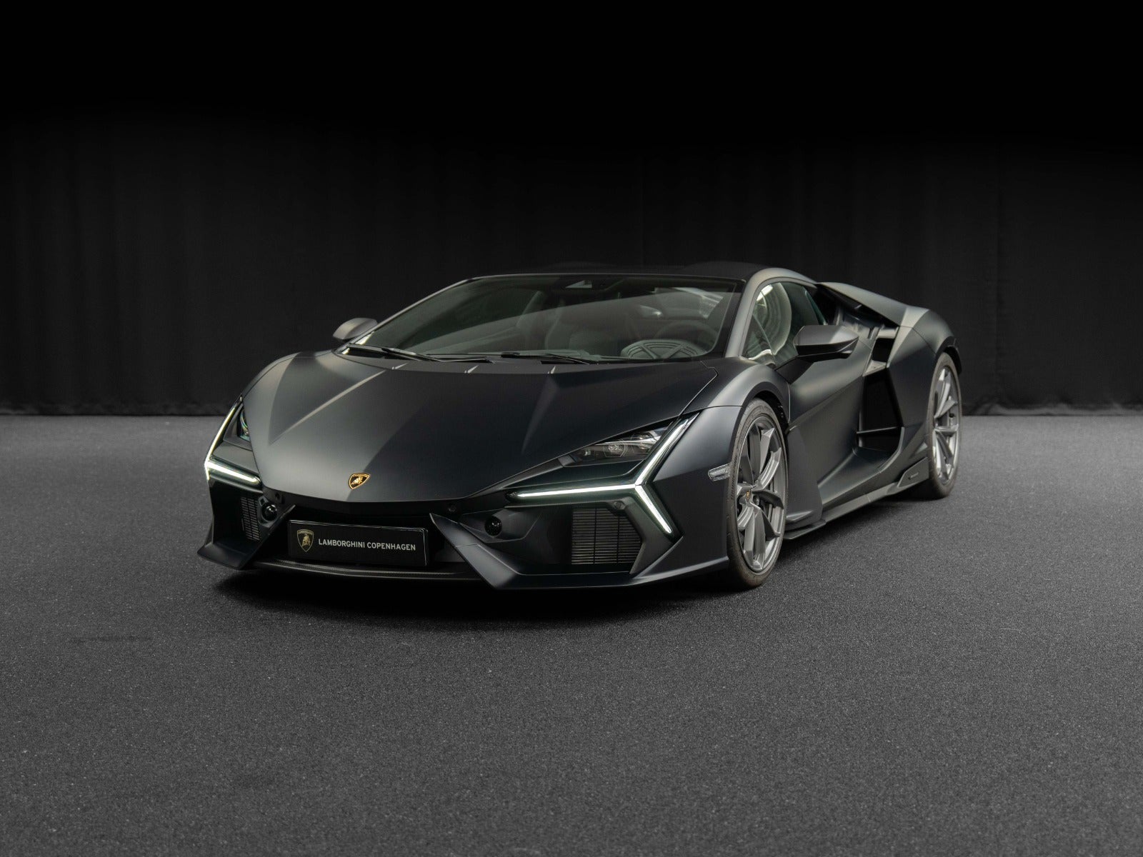 Gallery image 1 of 13