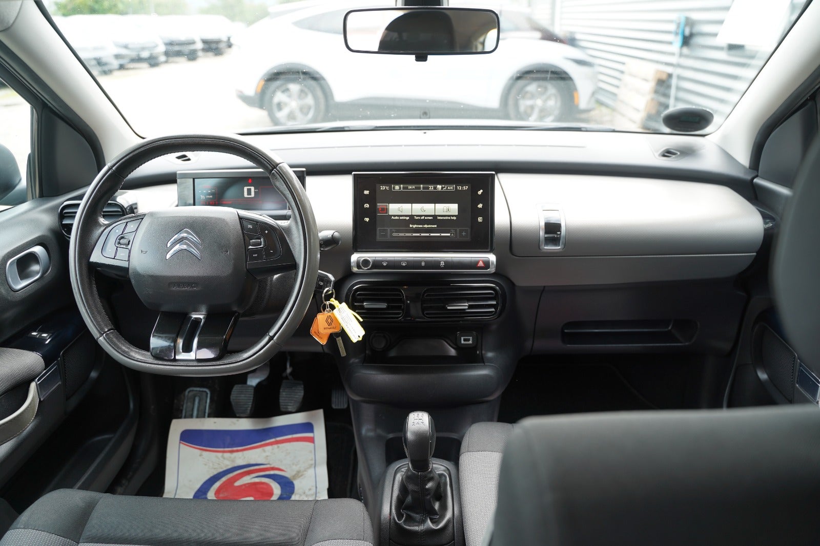 Billede af Citroën C4 Cactus 1,6 BlueHDi 100 Iconic