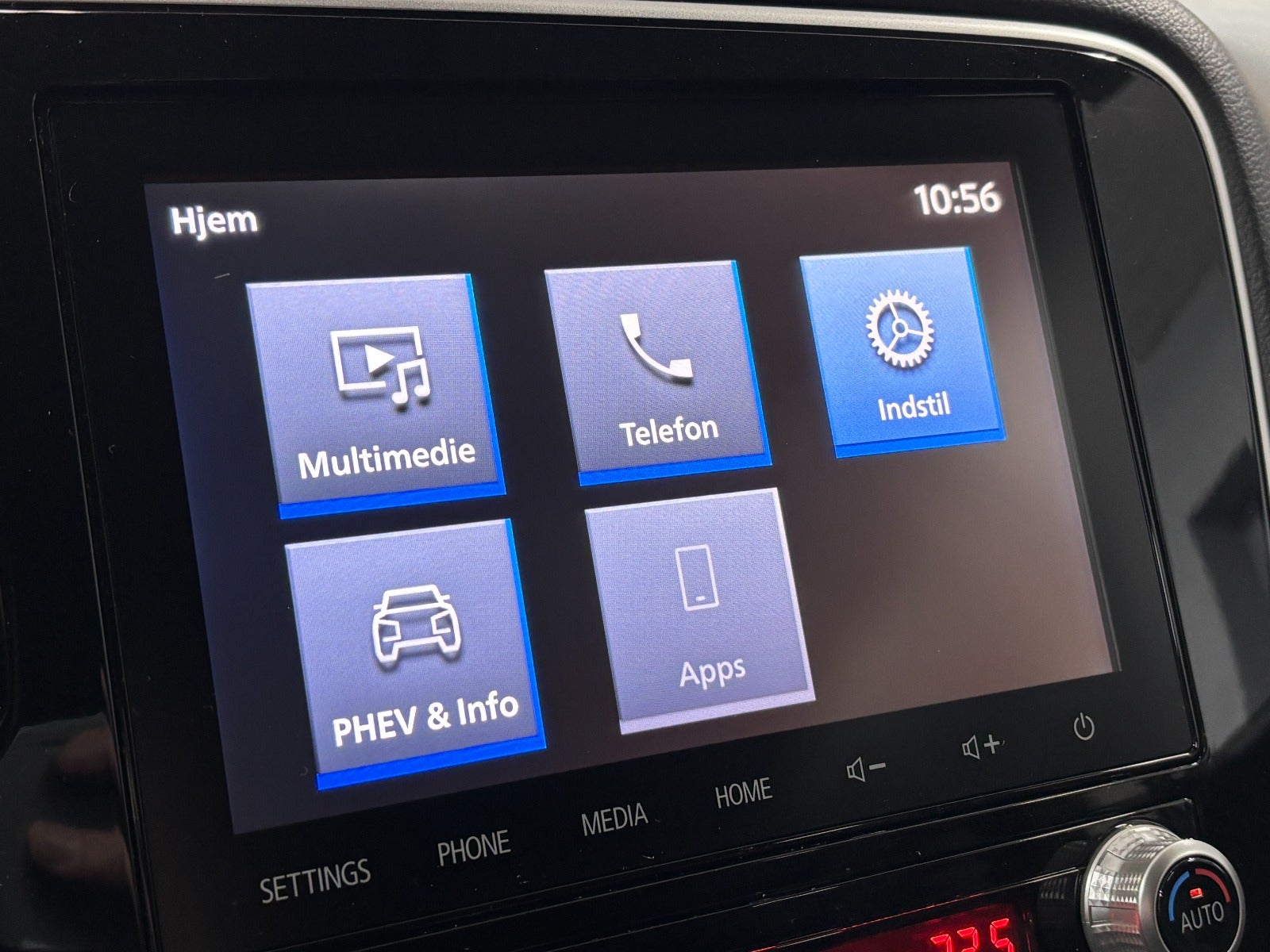 Billede af Mitsubishi Outlander 2,4 PHEV Invite CVT 4WD