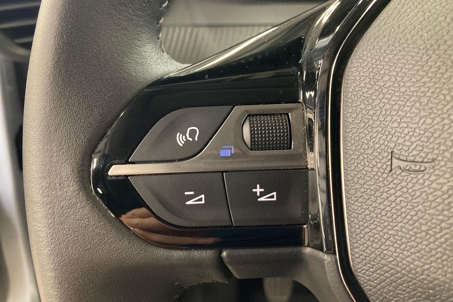 Billede af Peugeot 208 1,2 PureTech 100 Allure
