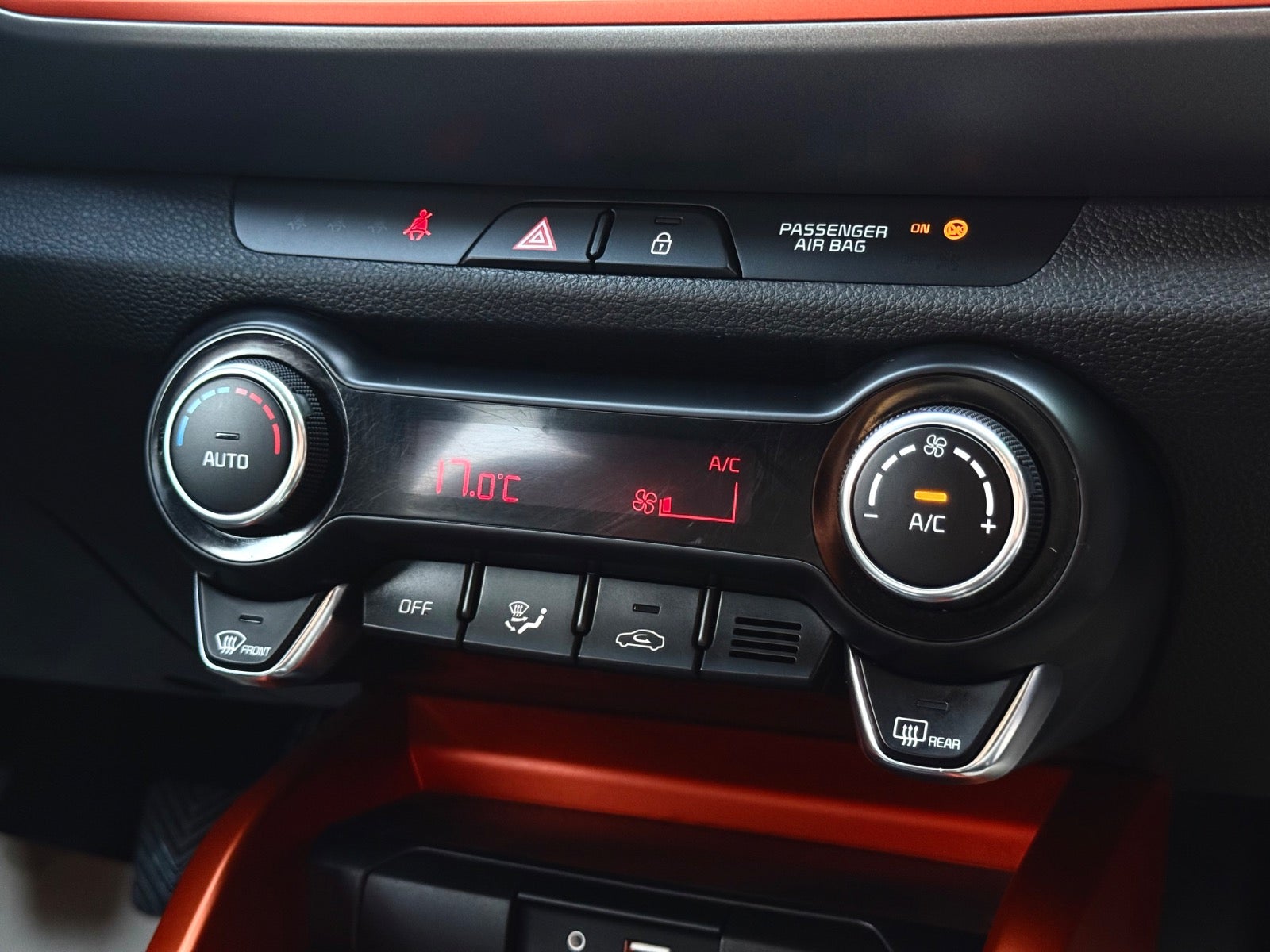 Billede af Kia Stonic 1,0 T-GDi Attraction+