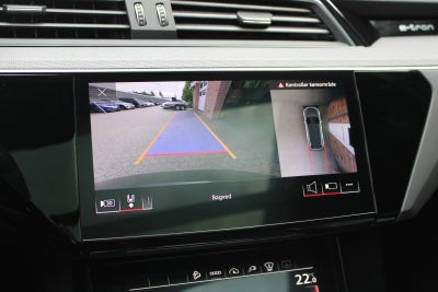 Audi e-tron Black Edition S-line quattro