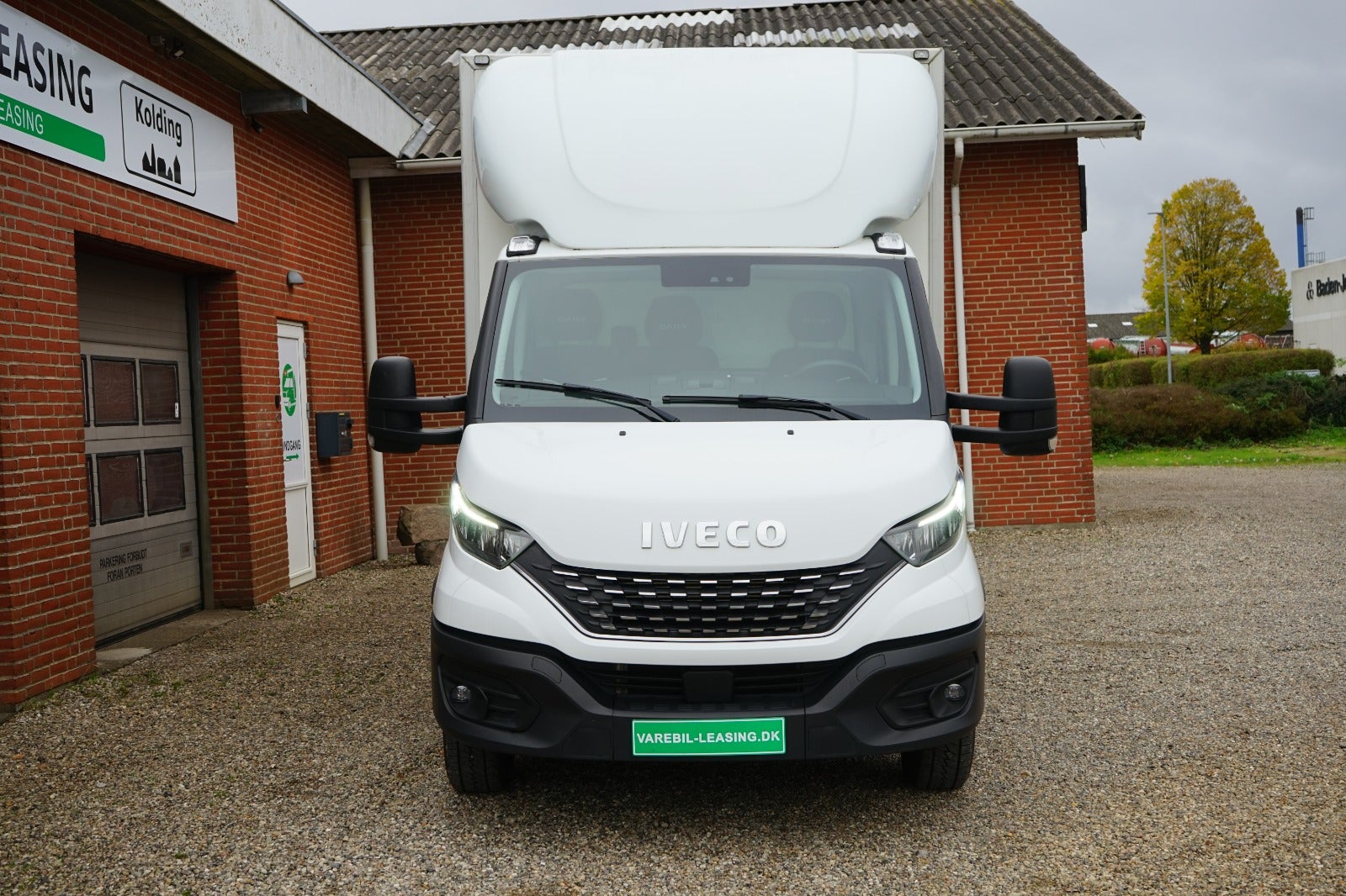 Billede af Iveco Daily 2,3 35S16 Alukasse m/lift AG8