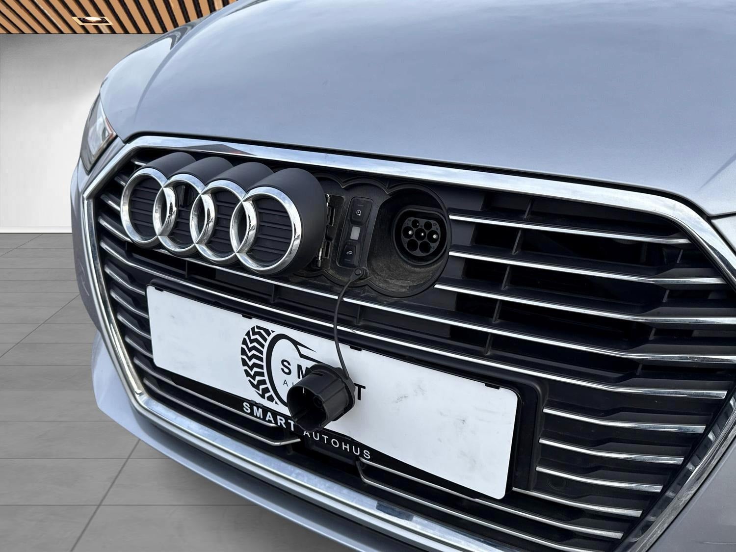 Billede af Audi A3 1,4 e-tron Sport Sportback S-tr.