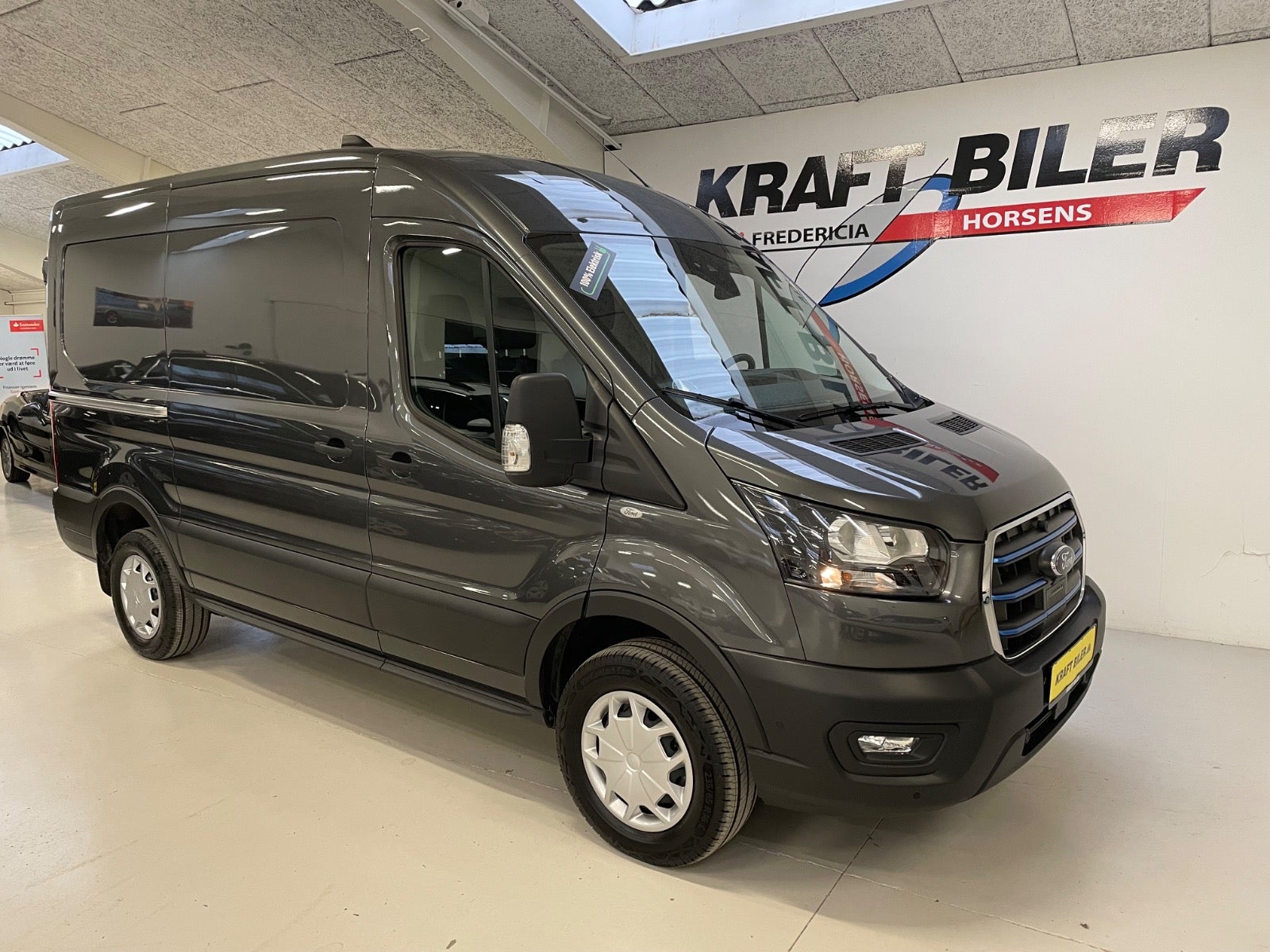 Billede af Ford E-Transit 350 L2 Van 68 Trend H2 RWD